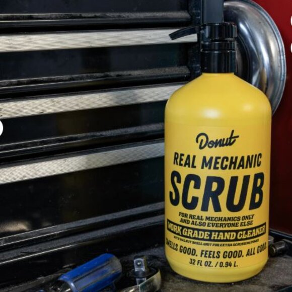 Donut Media Hand Soap, Free of Parabens & Pthalates, Cuts Grime & Grease, Shea B - Picture 5 of 6